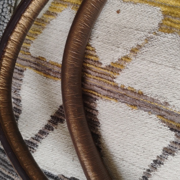 Tignanello Gold Leather Shoulder Bag - Picture 15 of 15